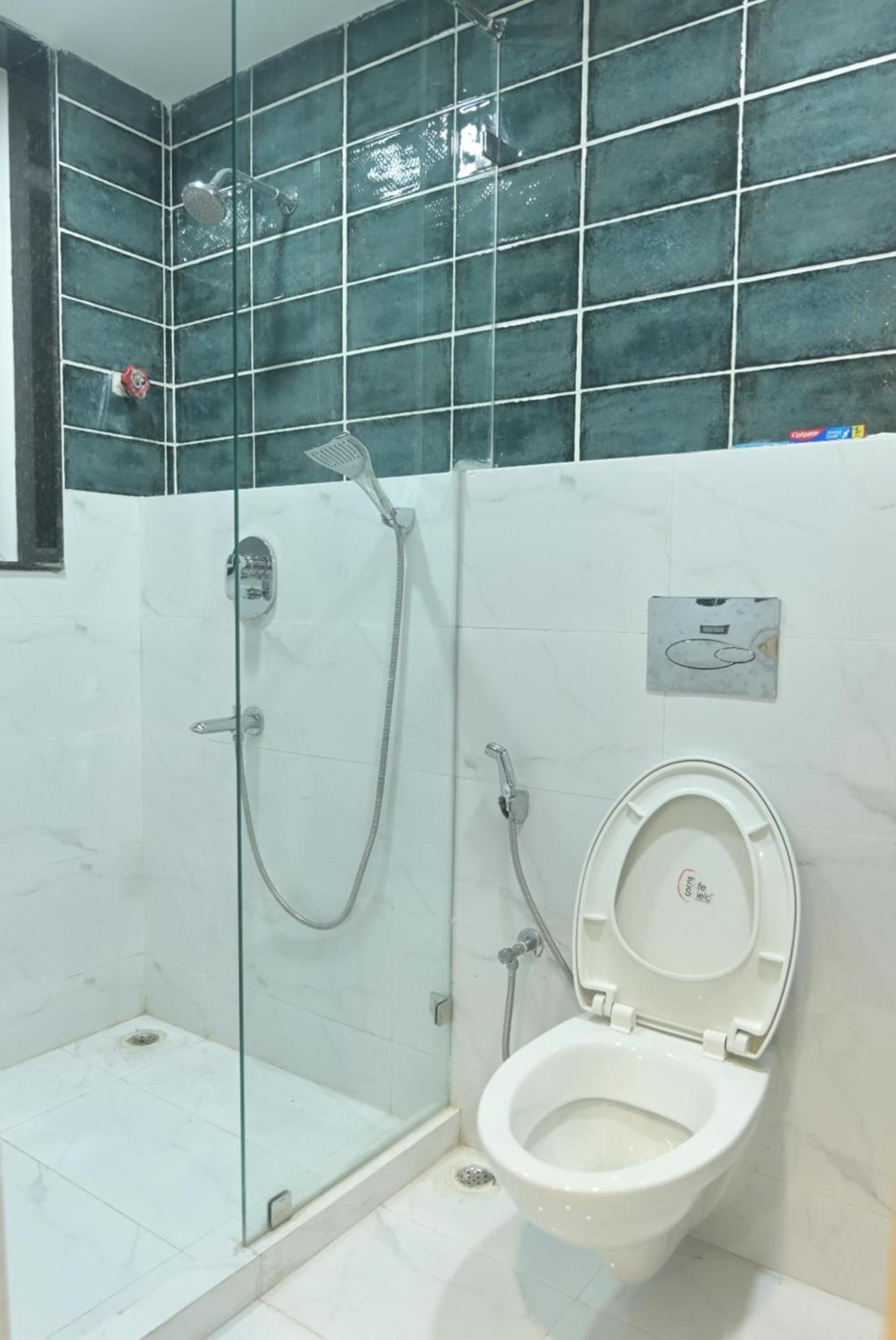 Nk7 Newtown Hotel Kolkata Ngoại thất bức ảnh